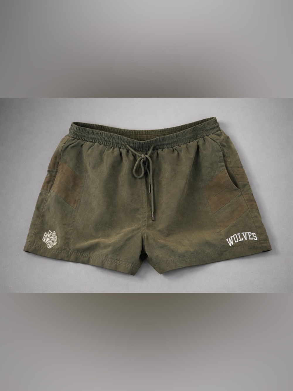Darc Sport Wolves Limited Edition Olive Green Mesh Lined Gym Shorts Size M